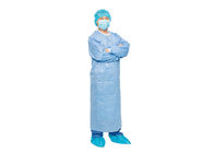 Steriles nicht gesponnenes blaues AAMI-Niveau 3 verstärkte chirurgisches Kleid